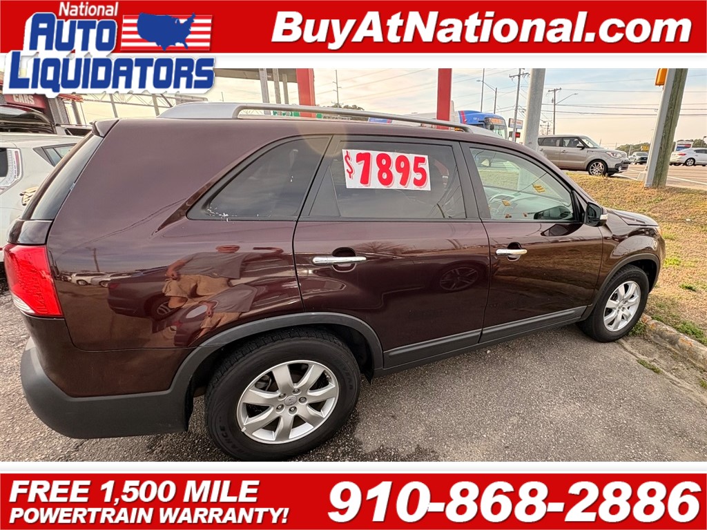 2013 Kia Sorento LX 4WD for sale in Fayetteville