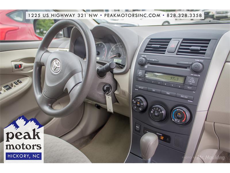 2009 Toyota Corolla LE