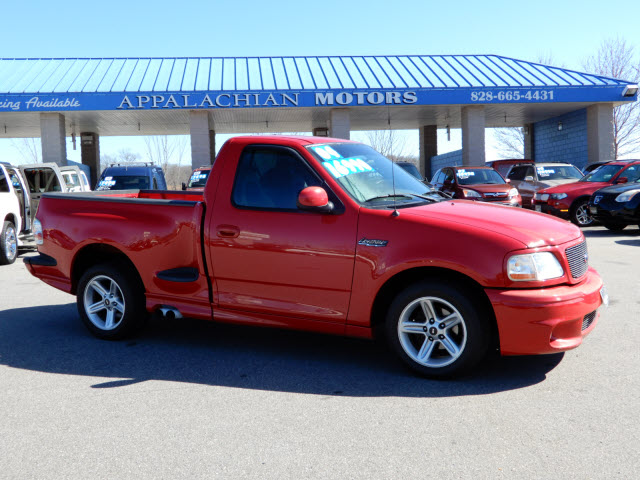 2004 Ford F150 SVT Lightning Base for sale in Asheville