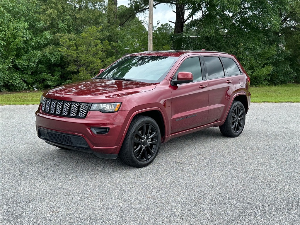 2019 Jeep Grand Cherokee Laredo 2WD for sale by dealer