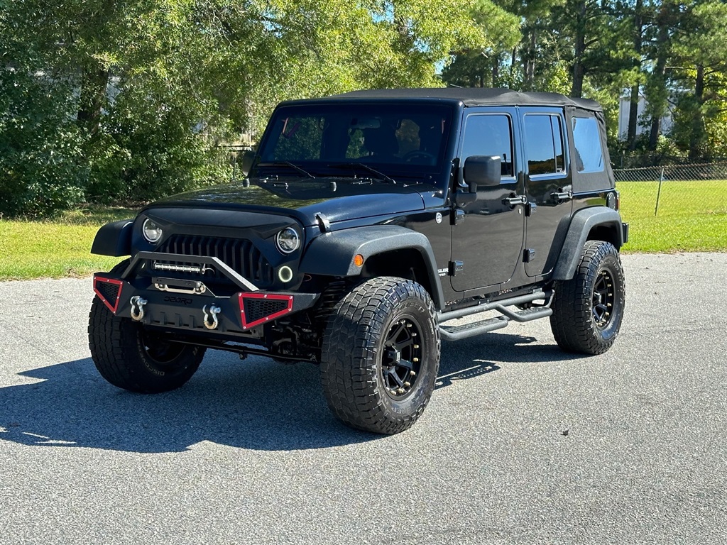 2013 Jeep Wrangler Unlimited Sport 4WD for sale by dealer