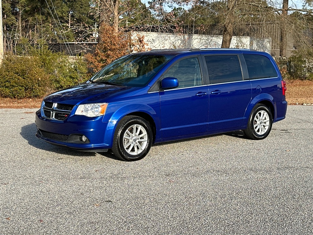 2020 Dodge Grand Caravan SXT for sale by dealer