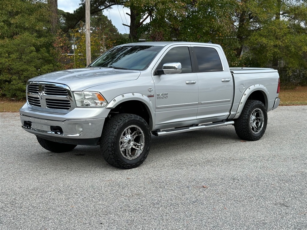 2015 RAM 1500 SLT Crew Cab SWB 4WD for sale by dealer