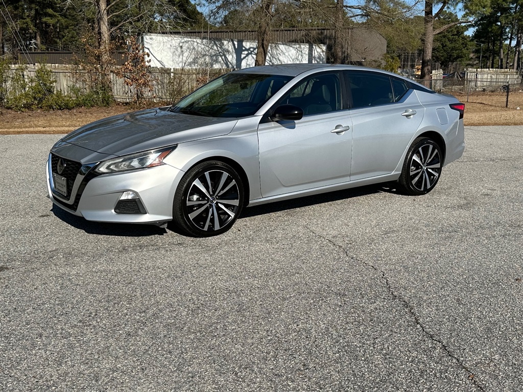 2021 Nissan Altima 2.5 SR AWD for sale by dealer