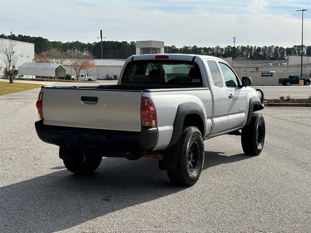 2013 TOYOTA TACOMA for sale by dealer