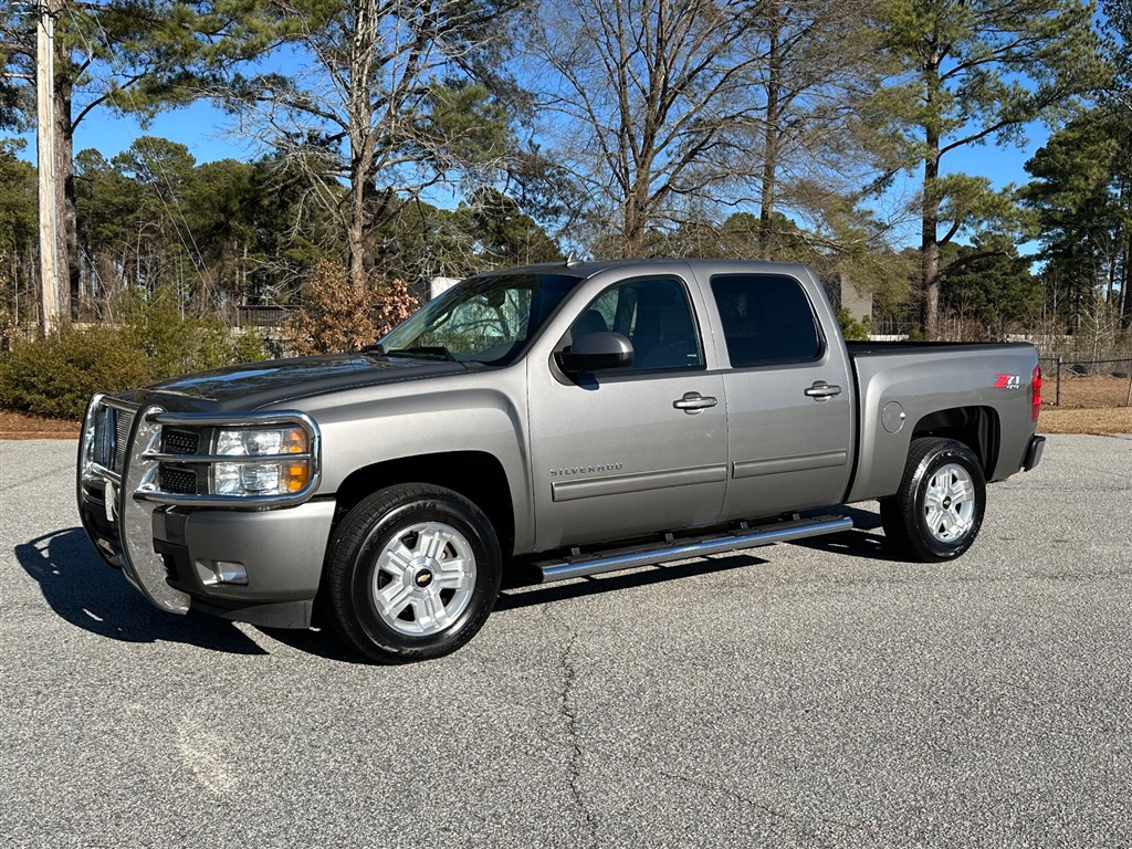 2013 Chevrolet Silverado 1500 LTZ Crew Cab 4WD for sale by dealer