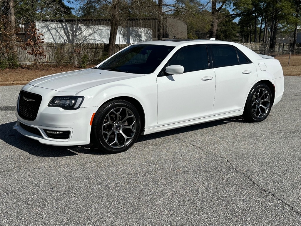 2017 Chrysler 300 S V6 RWD for sale by dealer