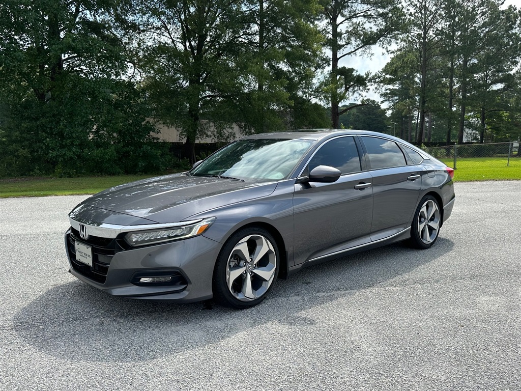 2018 Honda Accord Touring CVT for sale by dealer