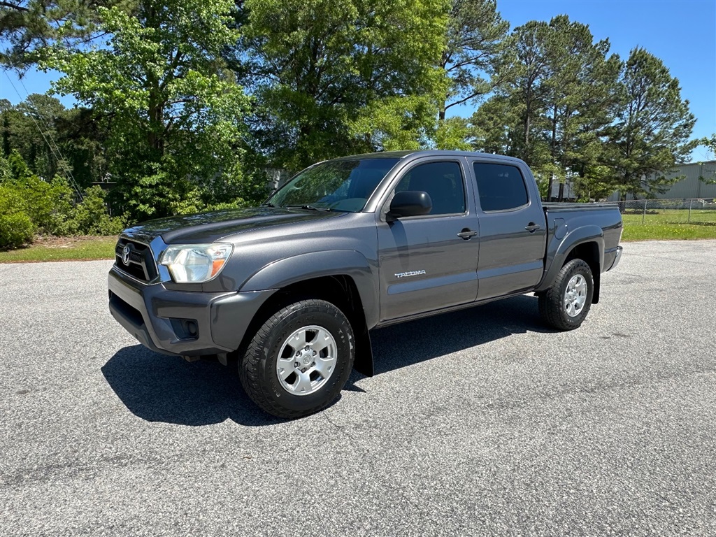 2014 Toyota Tacoma PreRunner Double Cab I4 4AT 2WD for sale by dealer