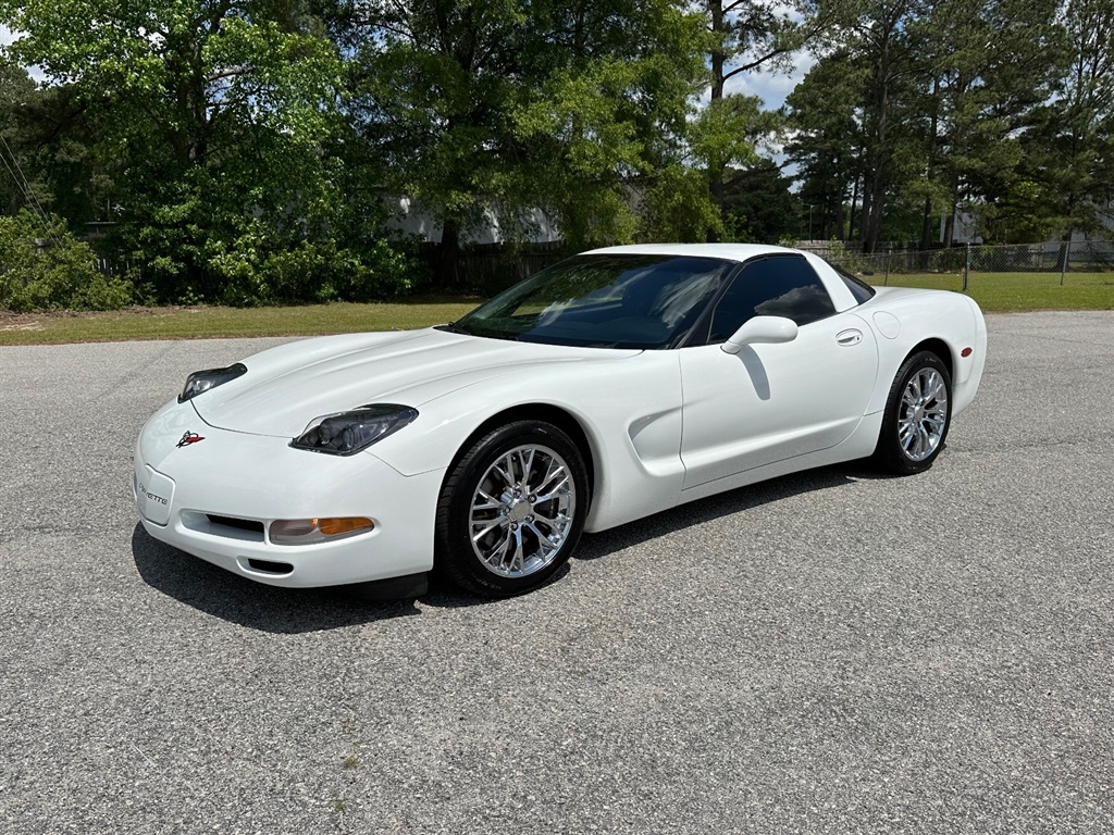 1998 Chevrolet Corvette Coupe for sale by dealer