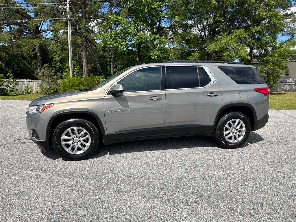 2019 Chevrolet Traverse LT Cloth FWD for sale by dealer