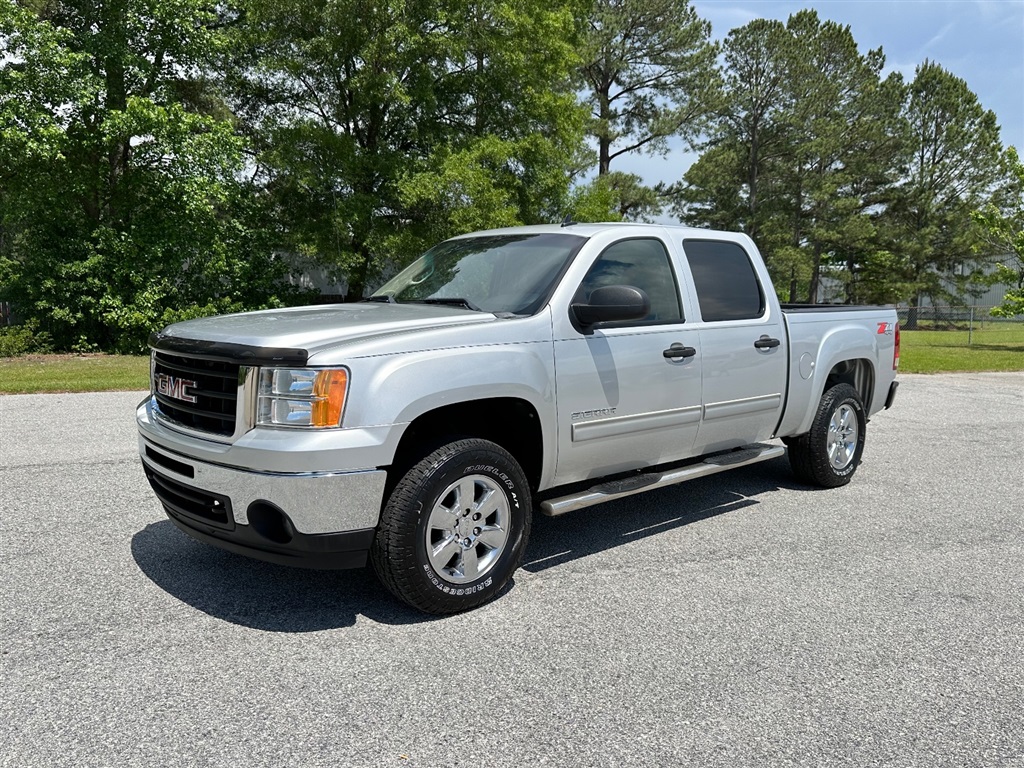 2011 GMC Sierra 1500 SLE Crew Cab 4WD for sale by dealer
