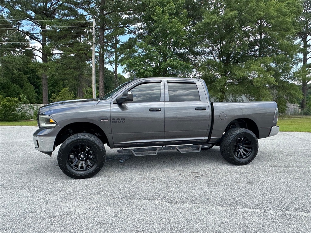 2016 RAM 1500 SLT Crew Cab SWB 4WD for sale by dealer