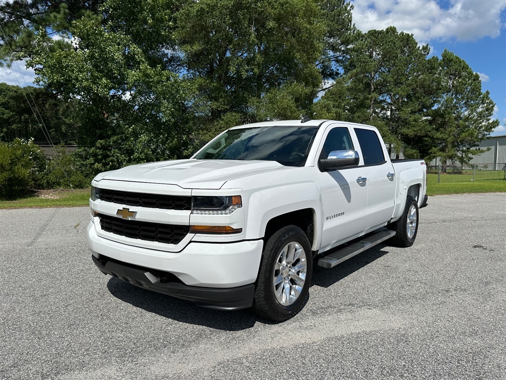 2018 Chevrolet Silverado 1500 Custom Crew Cab 4WD for sale by dealer