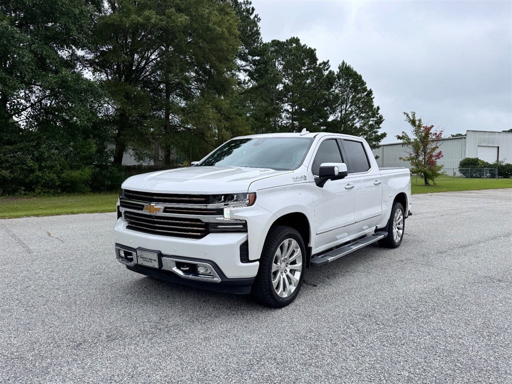 2021 Chevrolet Silverado 1500 High Country Crew Cab 4WD for sale by dealer