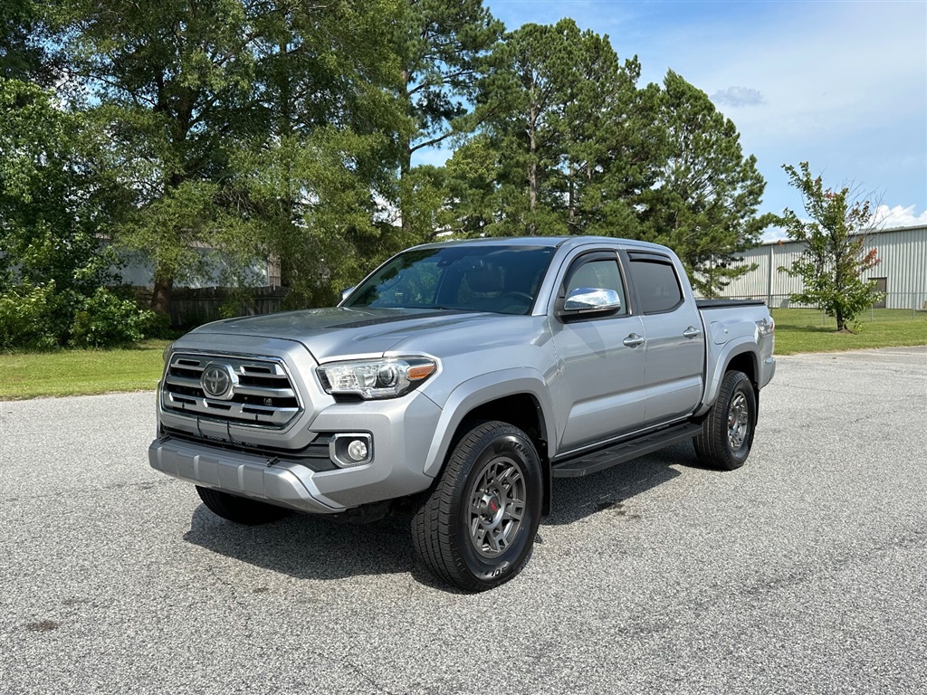 2018 Toyota Tacoma Limited Double Cab V6 6AT 4WD for sale by dealer