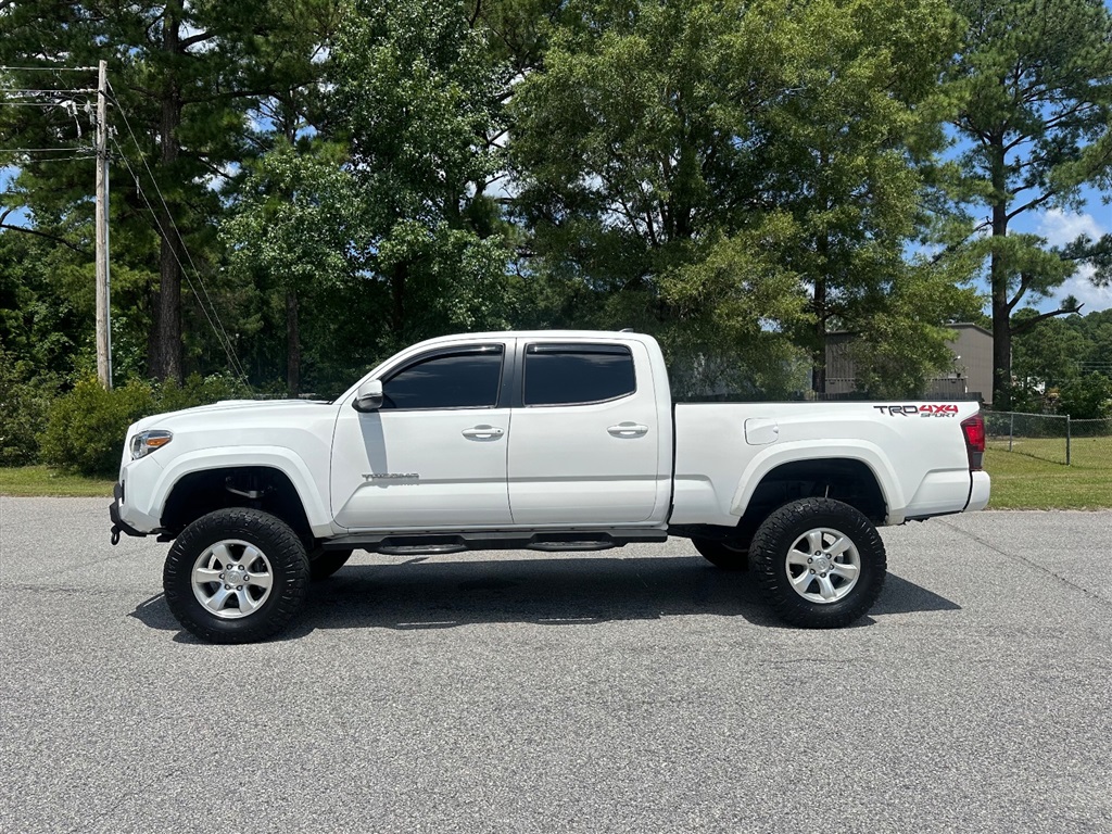 2019 Toyota Tacoma SR5 Double Cab  4WD for sale by dealer