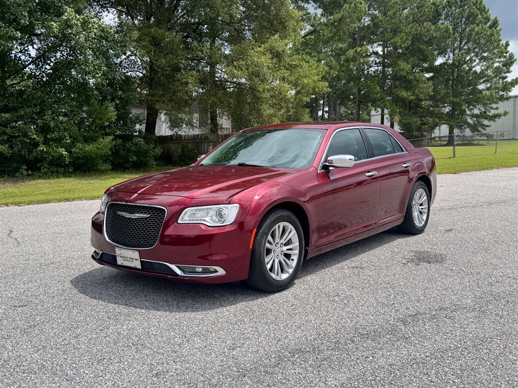 2016 Chrysler 300 C RWD for sale by dealer
