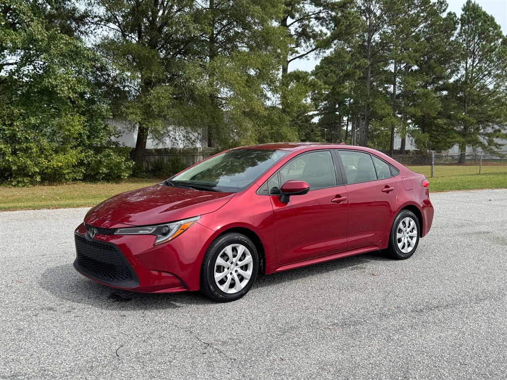 2022 Toyota Corolla LE for sale by dealer