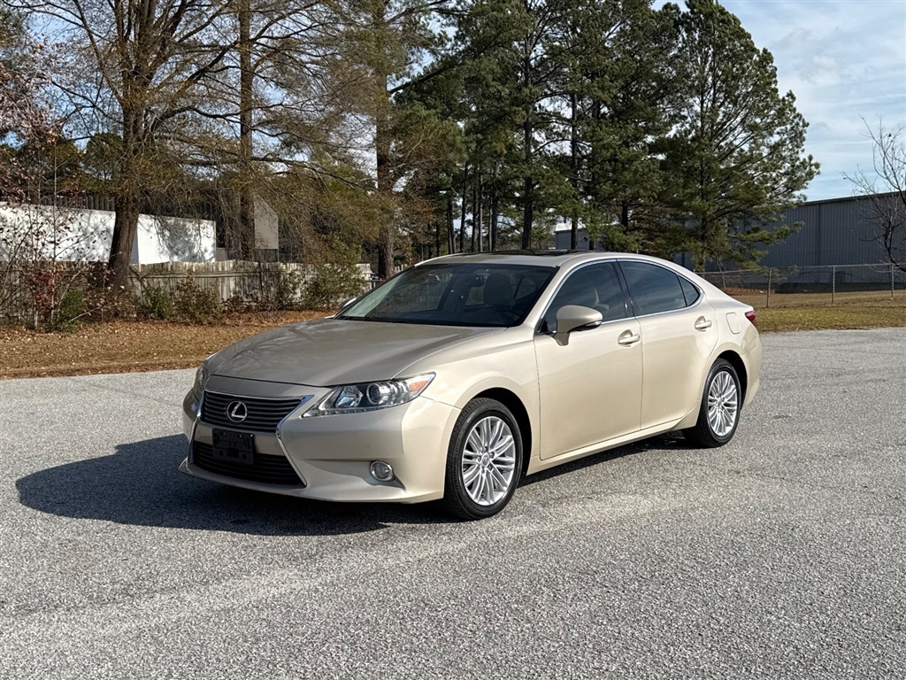 2013 Lexus ES 350 Sedan for sale by dealer