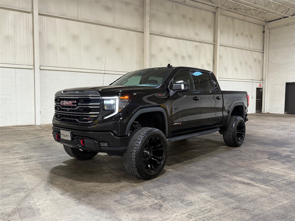 2022 GMC Sierra 1500 AT4 Crew Cab 4WD for sale by dealer