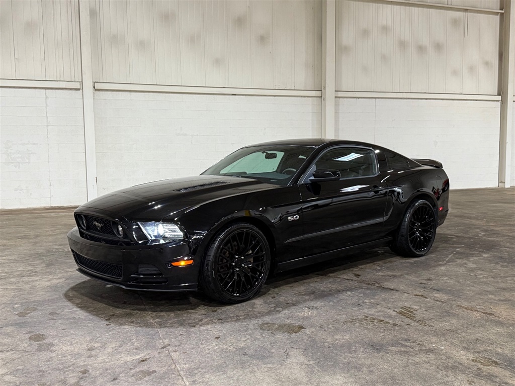 2013 Ford Mustang for sale by dealer