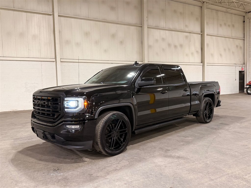 2018 GMC Sierra 1500 Denali Crew Cab Short Box 4WD for sale by dealer