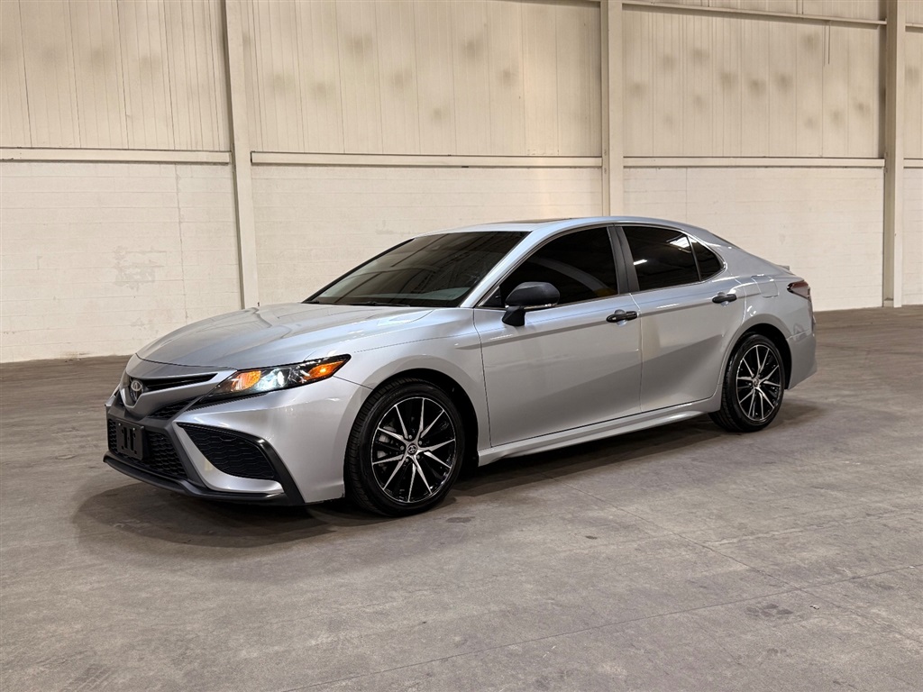 2022 Toyota Camry SE for sale by dealer