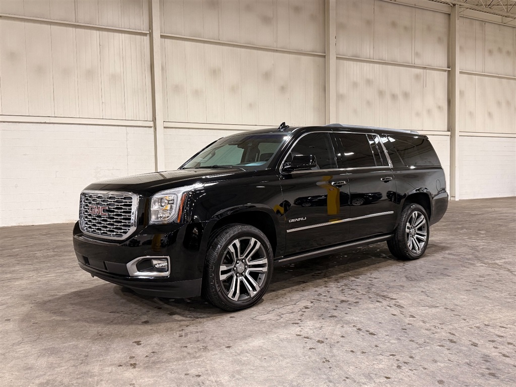 2017 GMC Yukon XL Denali 4WD for sale by dealer