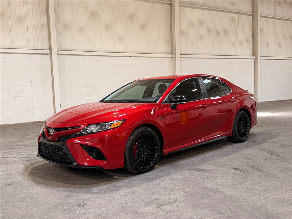 2020 Toyota Camry SE for sale by dealer