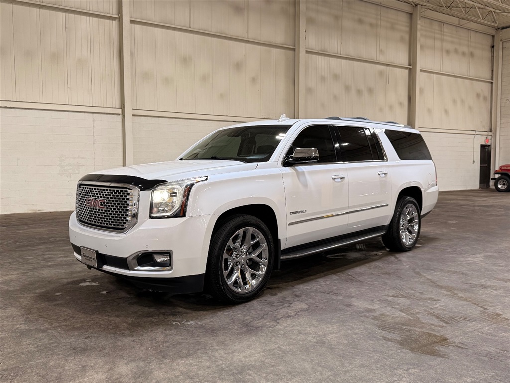 2017 GMC Yukon XL Denali 4WD for sale by dealer
