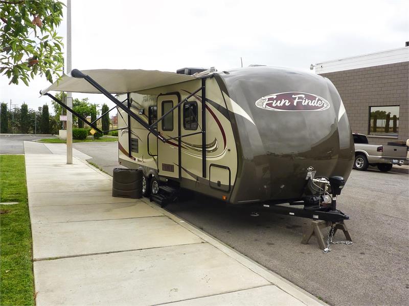 2015 BRAND NEW FUNFINDER 265RBSS   for sale by dealer