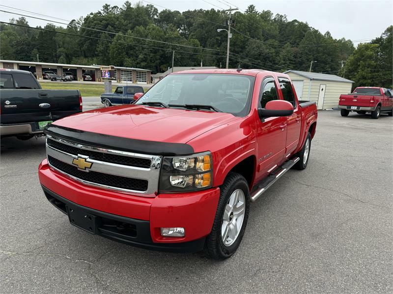 2007 CHEVROLET SILVERADO K1500  4X4 LTZ for sale by dealer