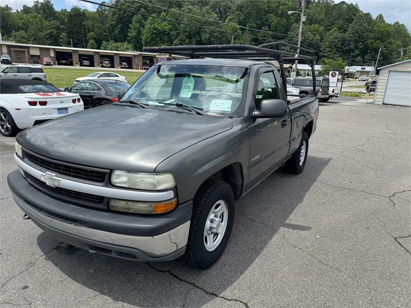 2002 Chevrolet Silverado 1500 4WD for sale by dealer
