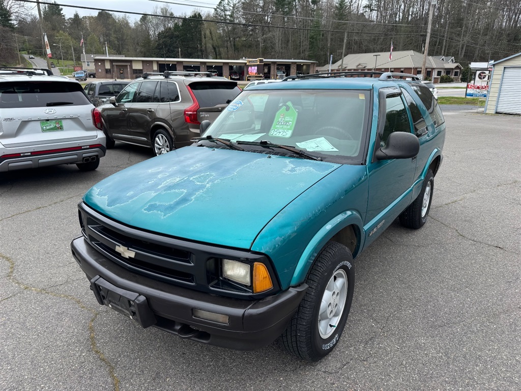 1996 Chevrolet Blazer 2-Door 4WD for sale by dealer