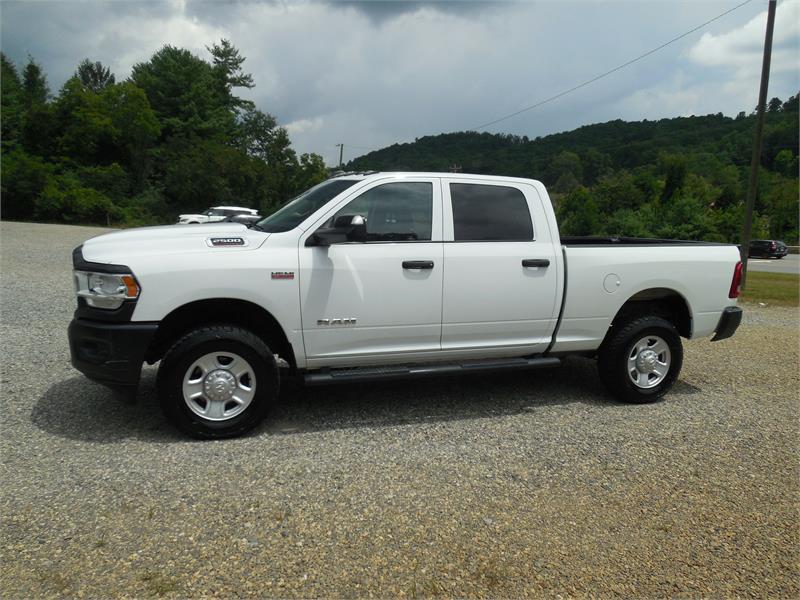 2020 RAM 2500 Tradesman Crew Cab SWB 4W