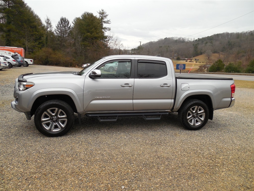 2017&nbsp;Toyota&nbsp;Tacoma Limited Double Cab V6 6AT 4WD