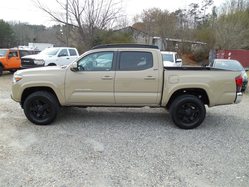 2019 Toyota Tacoma SR5 Double Cab Long Bed V6 6AT 4WD for sale by dealer