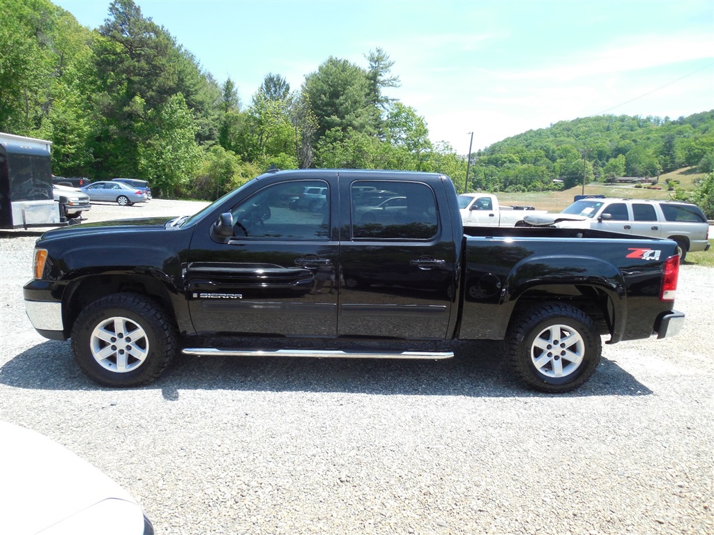2007&nbsp;GMC&nbsp;Sierra 1500 SLT Crew Cab 4WD
