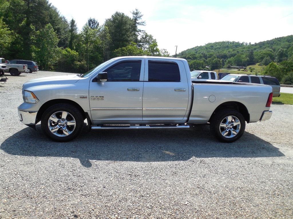2014&nbsp;RAM&nbsp;1500 SLT Crew Cab LWB 4WD