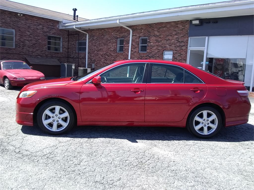 2007 Toyota Camry LE V6 for sale in Hendersonville