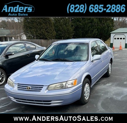 1998 Toyota Camry LE for sale by dealer