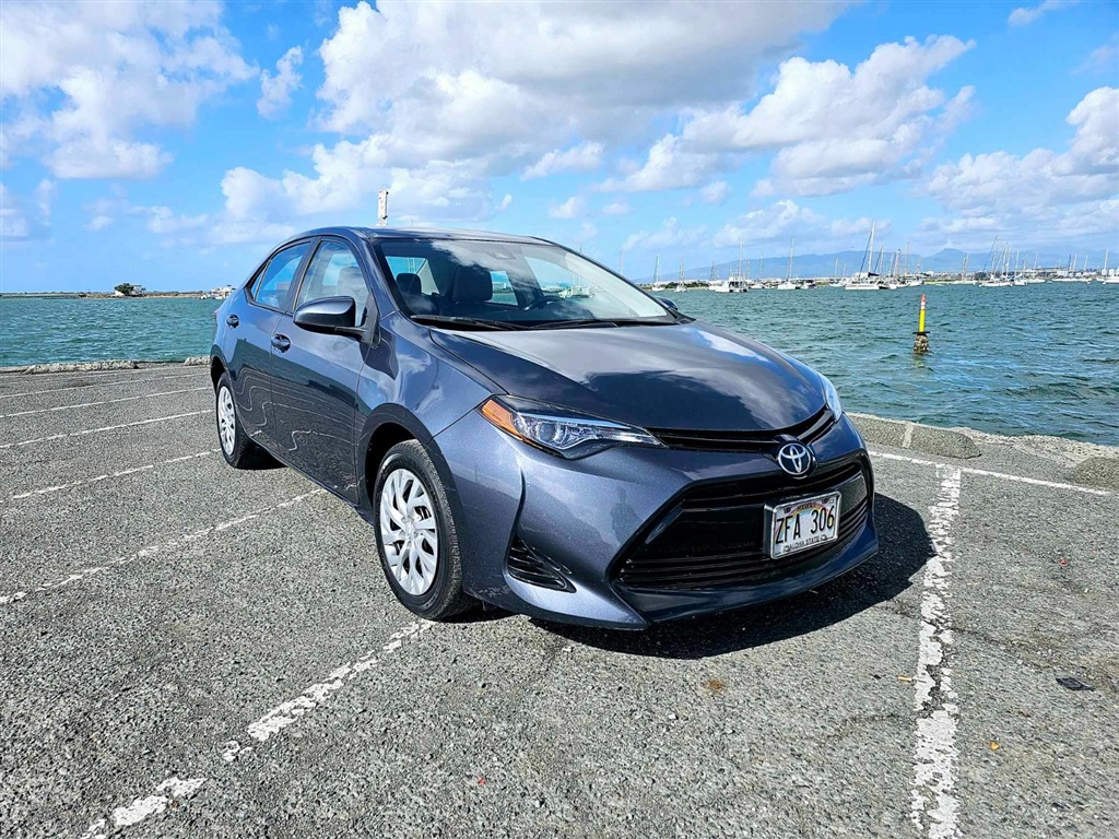 2018 Toyota Corolla LE for sale by dealer