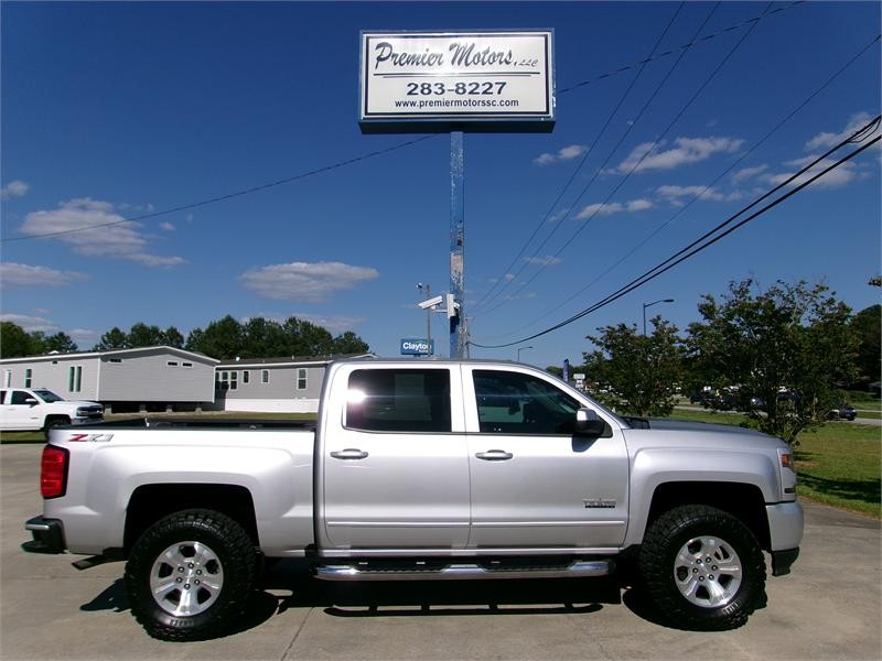 2018 Chevrolet Silverado 1500 LT Crew Cab 4WD for sale by dealer