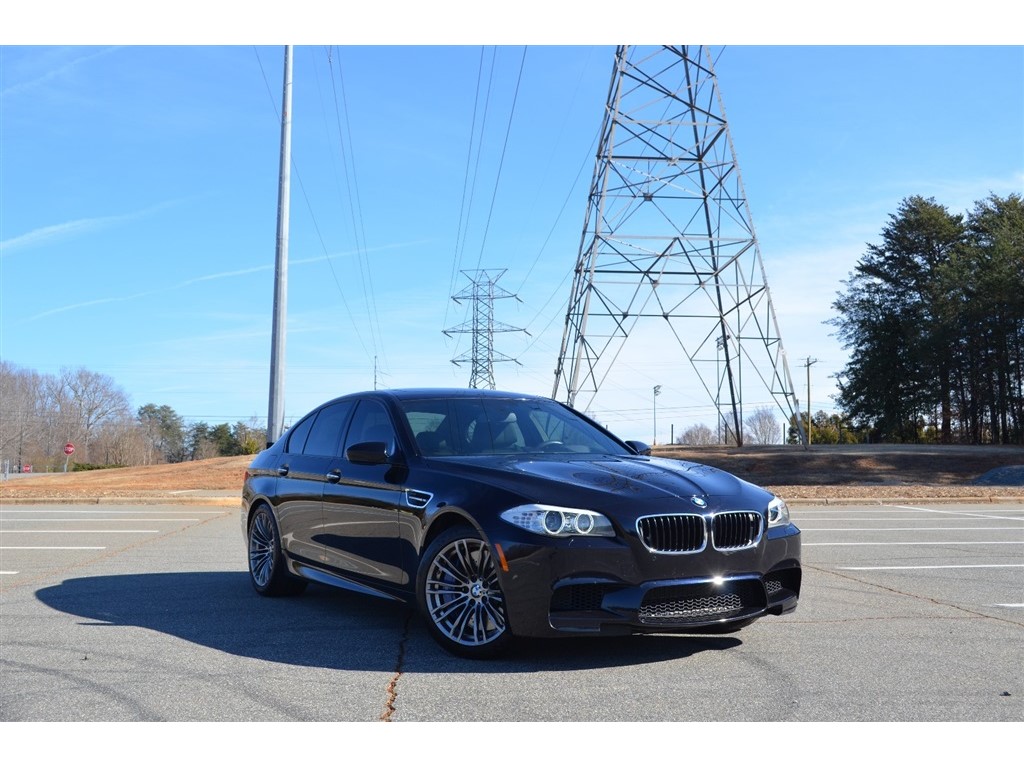 2013 BMW M5 Sedan for sale by dealer
