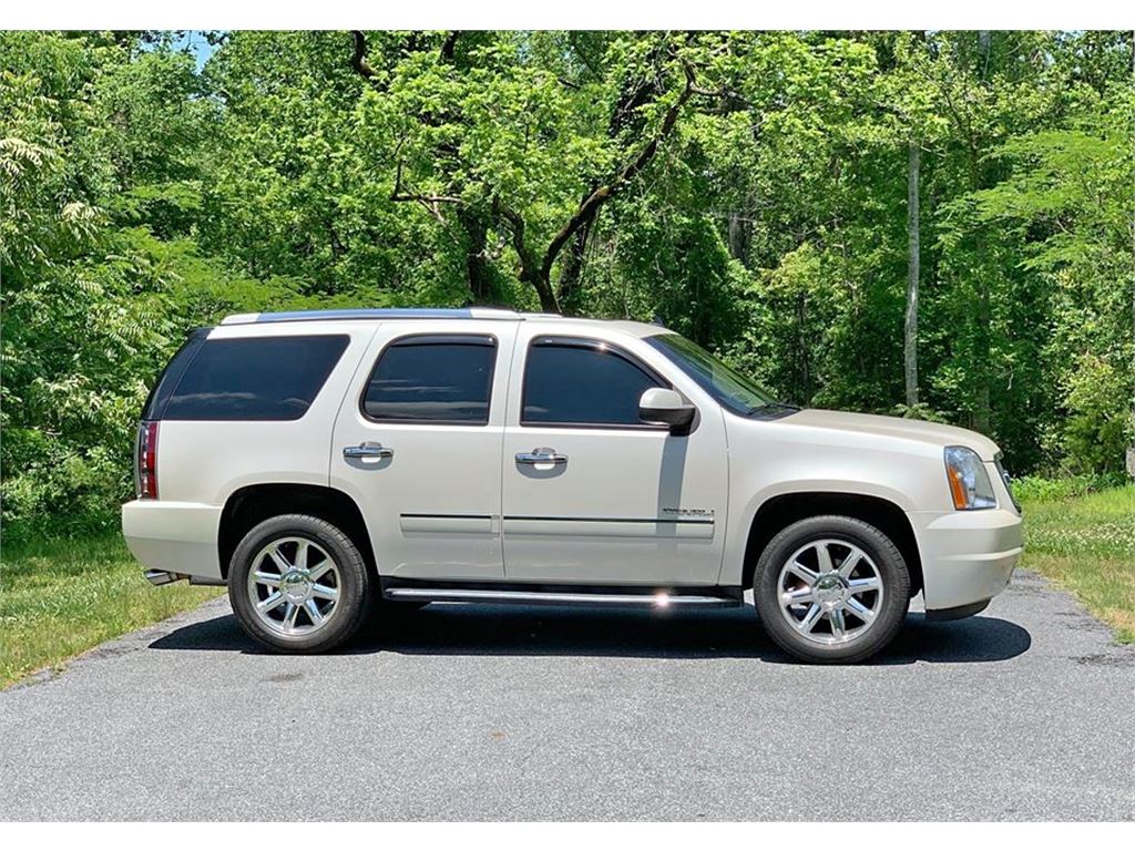 2013 GMC Yukon Denali 4WD for sale in Stokesdale