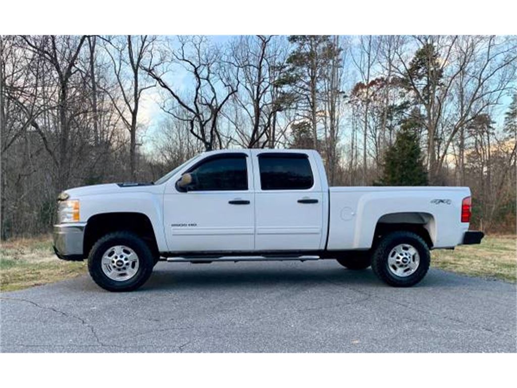 2013 chevy 2500hd accessories