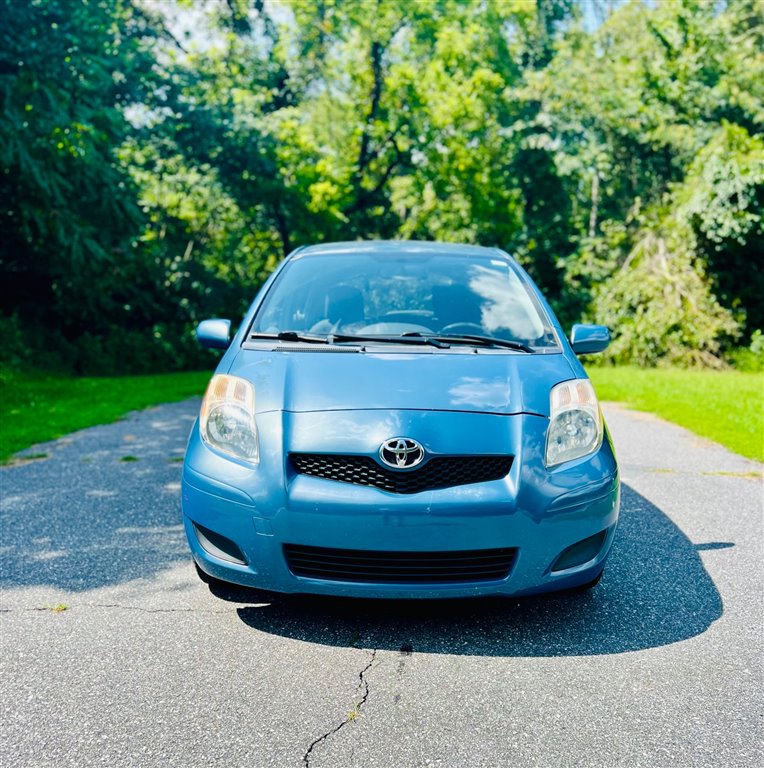 2010 Toyota Yaris Liftback 5-Door AT for sale by dealer
