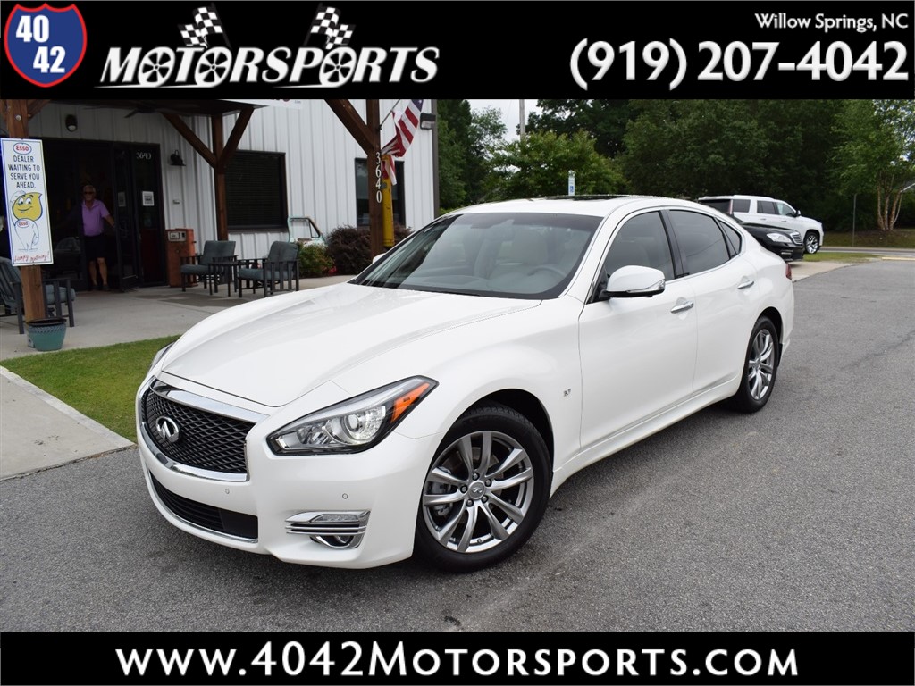 2019 INFINITI Q70 3.7 for sale by dealer