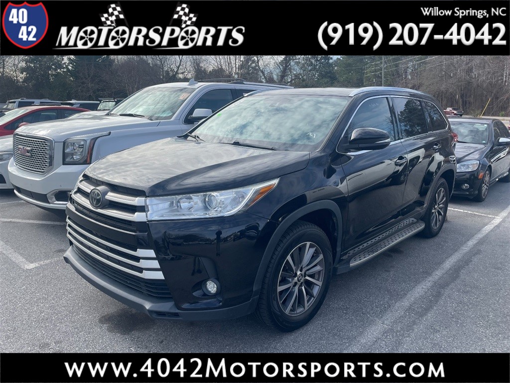 2018 TOYOTA HIGHLANDER XLE FWD V6 for sale by dealer